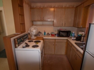 Kitchens & Bathrooms-189